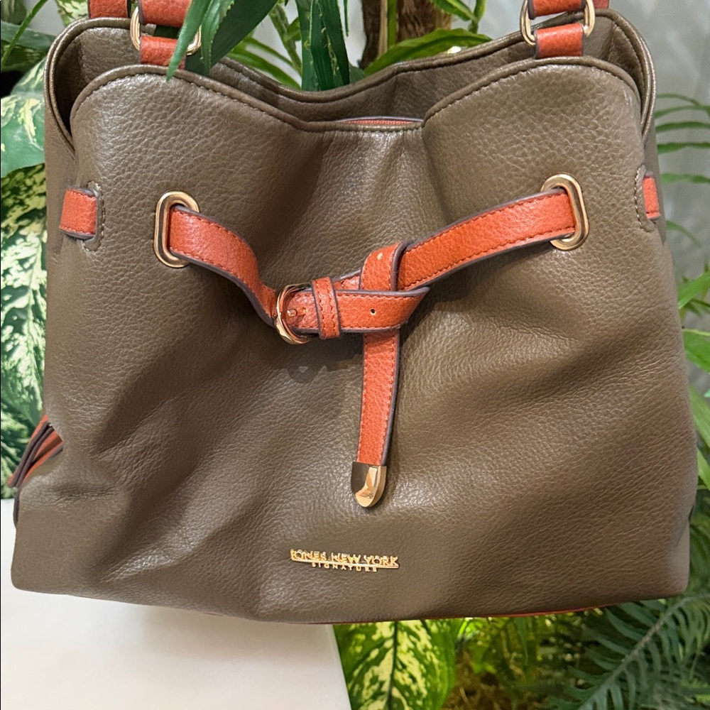 Vintage Jones New York Olive and Rust Shoulder Bag